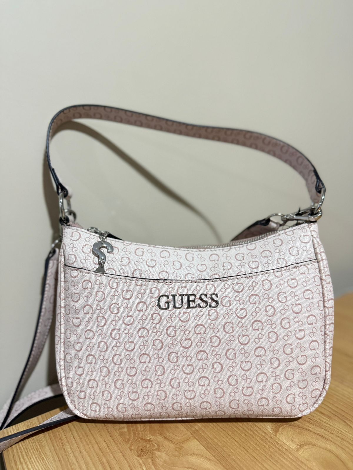 BOLSO GUESS ROSA